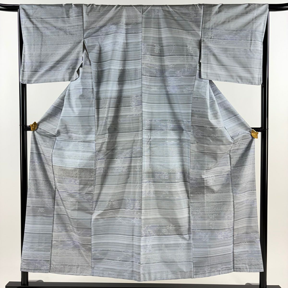 【庫存清倉】 【美品】 大島紬織 身長152.5cm 袖長65.5cm M 雙層 證書齊全 縞紋 青灰 純蠶絲 名品級