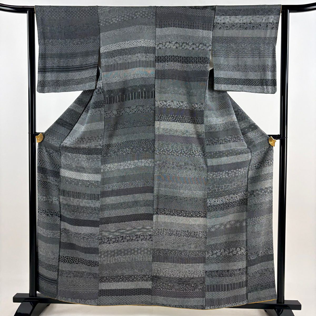 【美品】 江戶小紋 身長161cm 袖長62cm S 雙層 落款あり 寄せ柄 小花 黑 純蠶絲 名品級