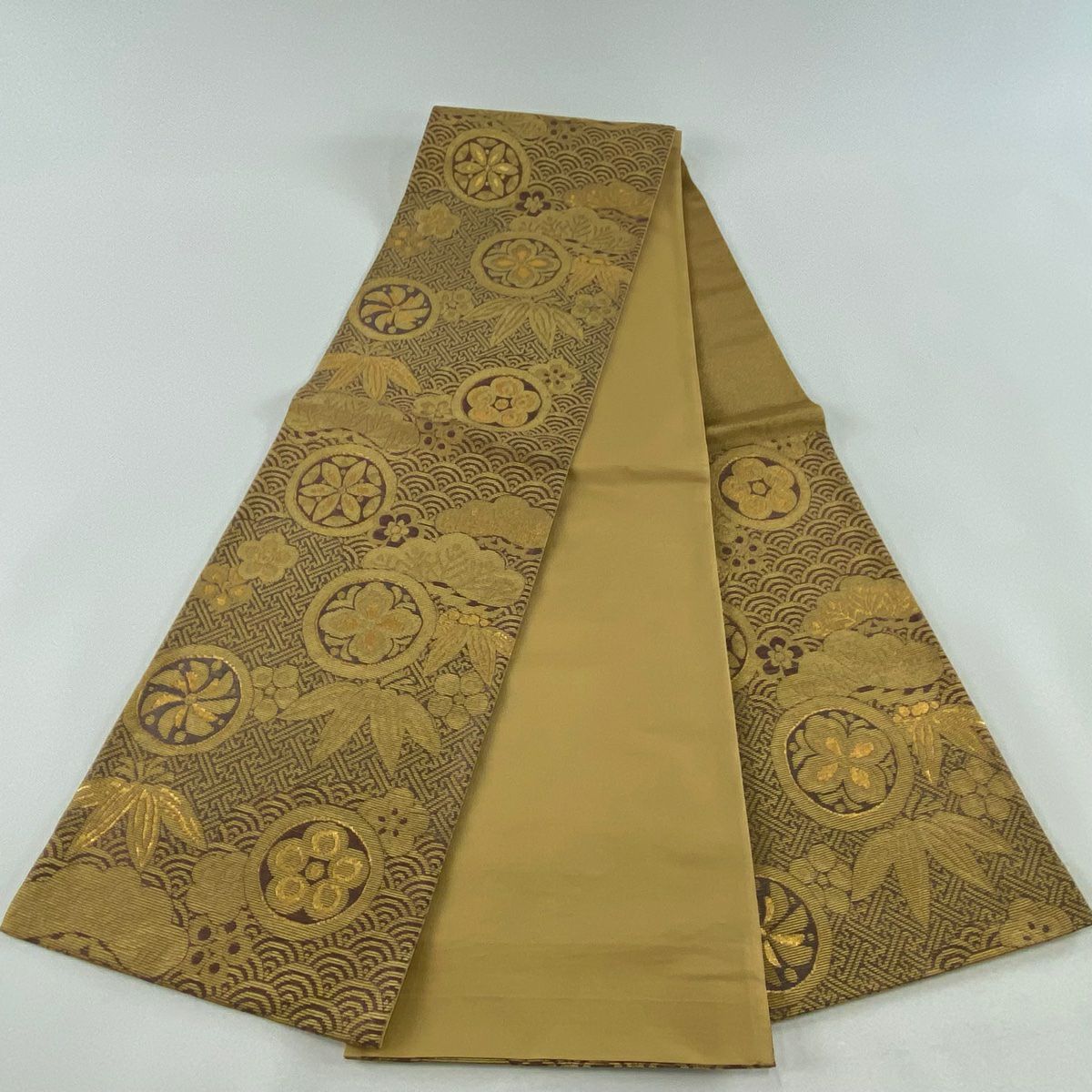 【庫存清倉】 【美品】 袋帶 名品級 松樹竹子梅花 有職紋樣 金絲 金金箔 金色 六通 純蠶絲