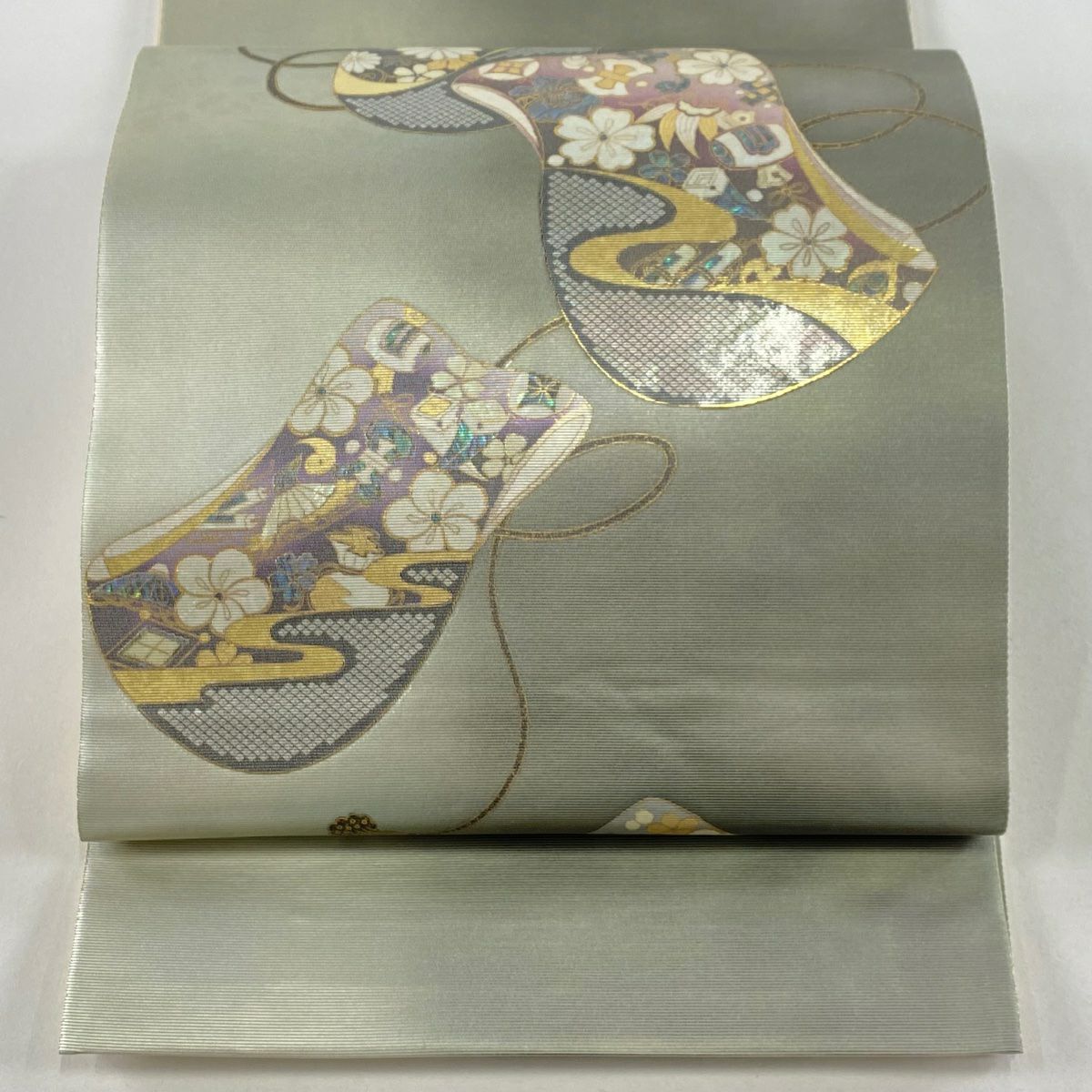 【庫存清倉】 【美品】 袋帶 名品級 誰が袖 組織帶 金金箔 螺鈿金金箔 灰綠 お太鼓圖案 純蠶絲