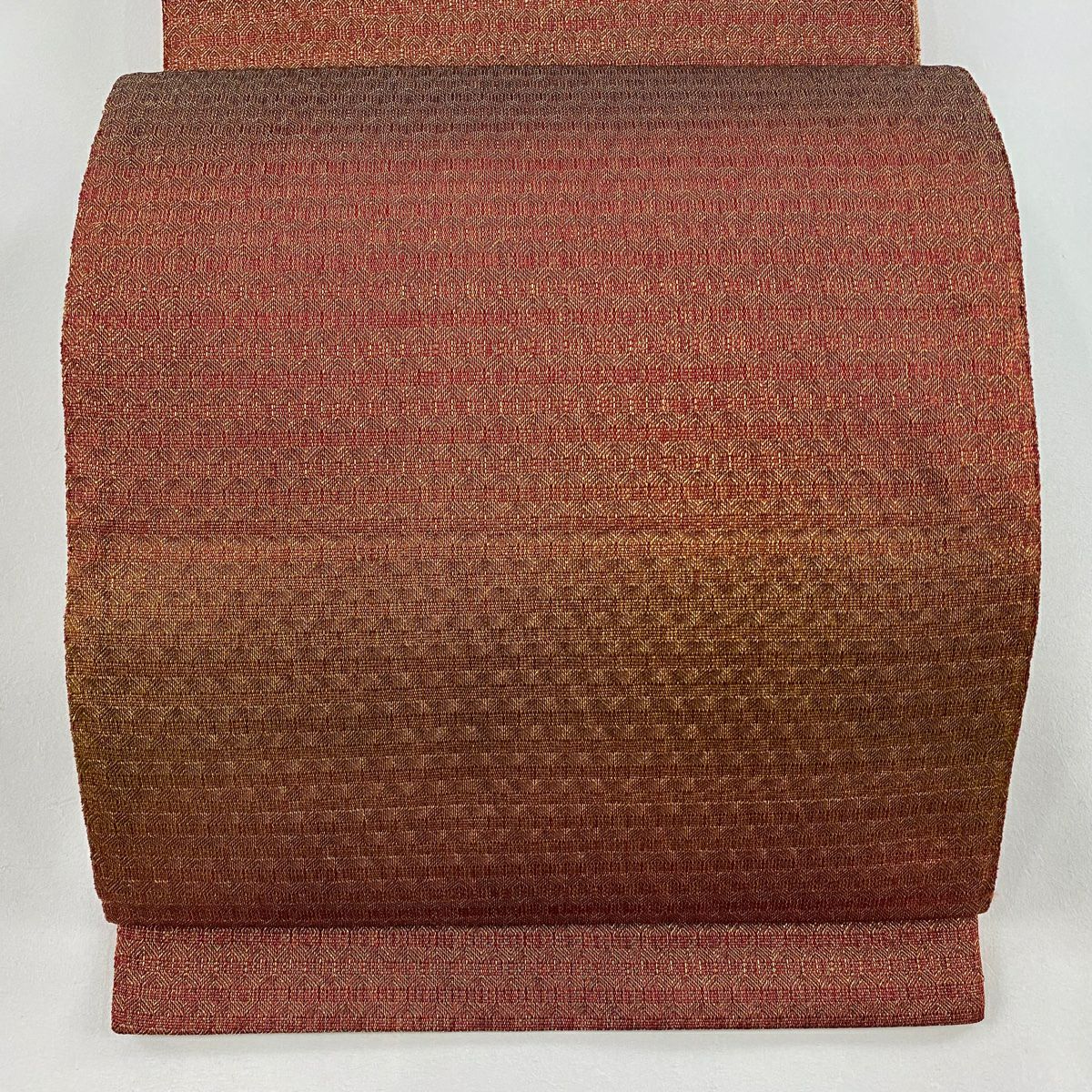 【美品】 袋帶 秀品級 子持龜甲 漸層 金絲 茜 全通 純蠶絲