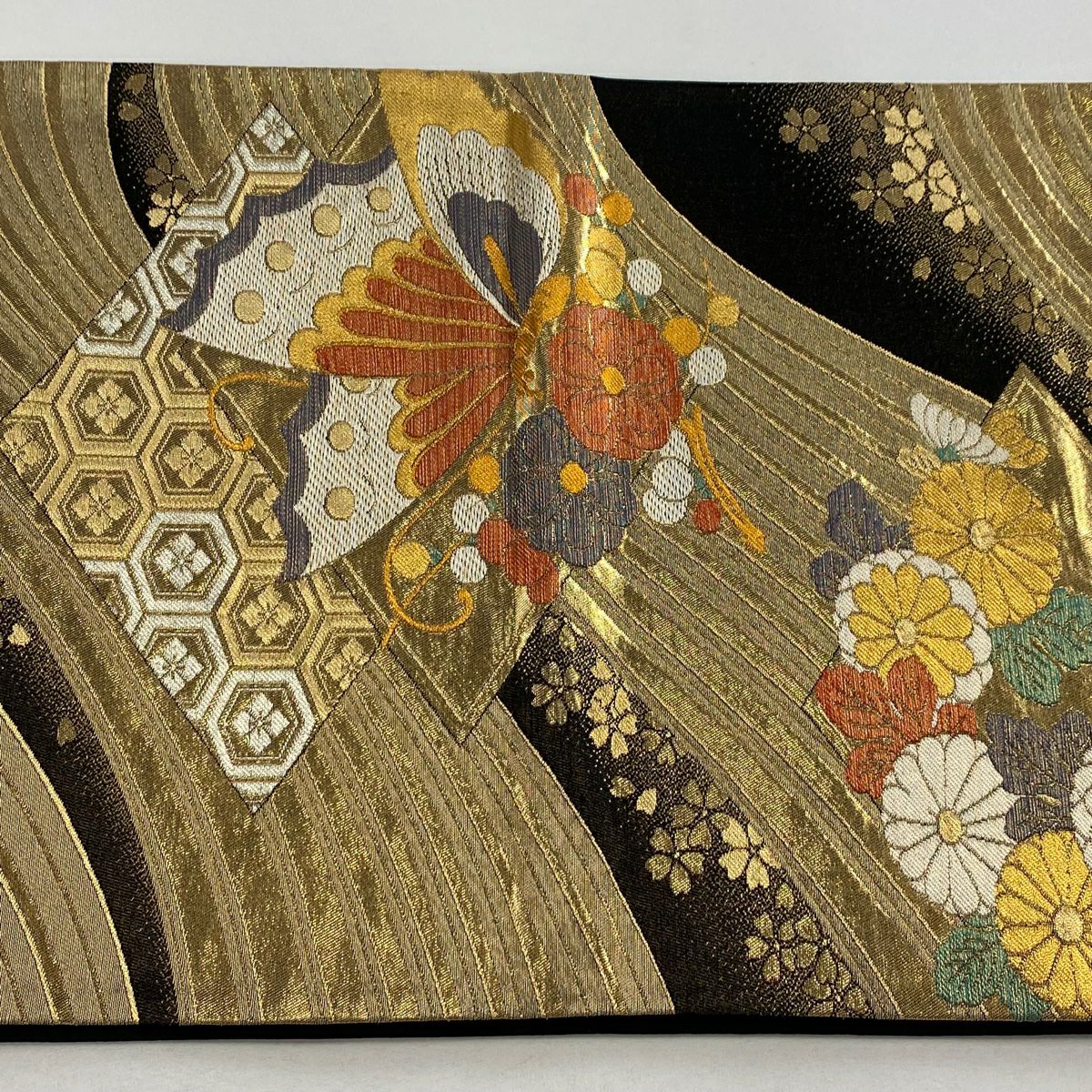 【美品】 袋帶 秀品級 蝶 菊花 金絲 金金箔 金色 六通 純蠶絲