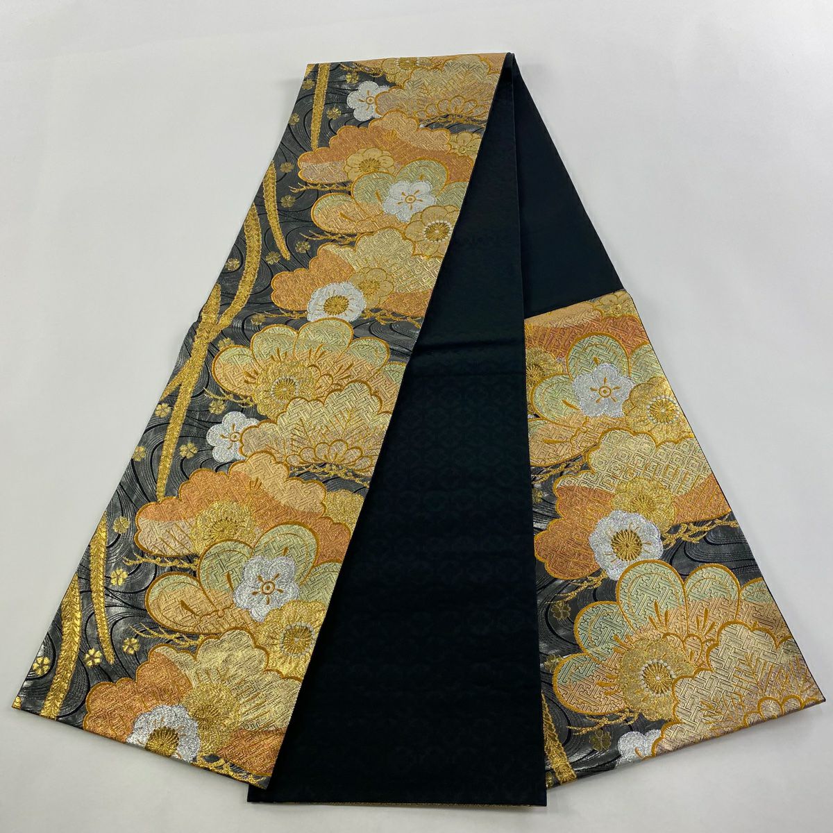 【美品】 袋帶 秀品級 松樹梅花 櫻花 金糸 金金箔 銀 六通 純蠶絲