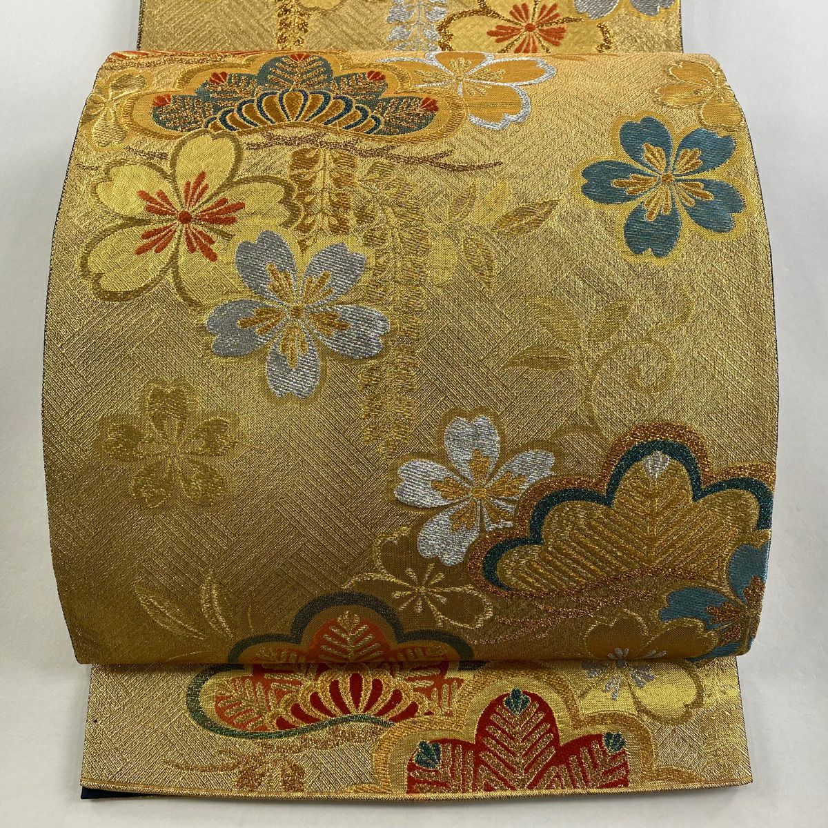 【美品】 袋帶 秀品級 松樹藤櫻花紋 金銀彩 金色 六通 純蠶絲