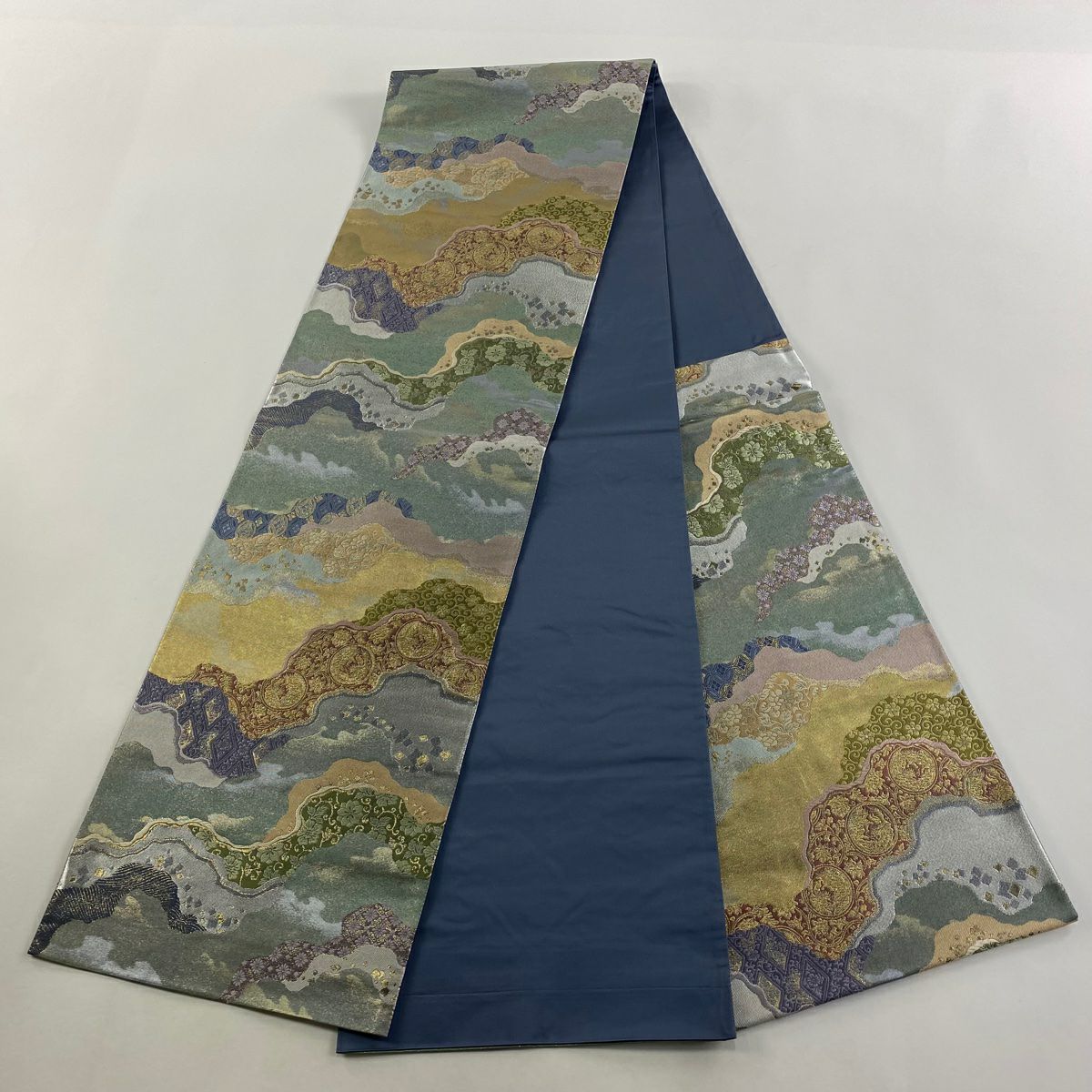 【美品】 袋帶 秀品級 圓文 花唐草紋 金銀彩 刺繡 灰綠 六通 純蠶絲