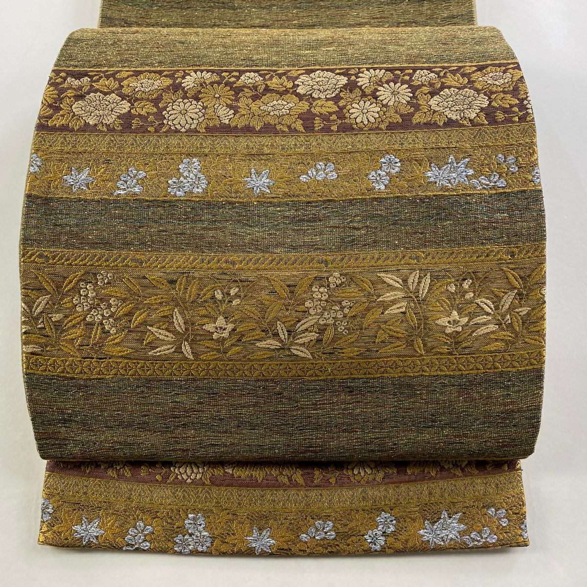 【美品】 袋帶 秀品級 段紋 草花紋紋 金金箔 黃土 深色 六通 純蠶絲