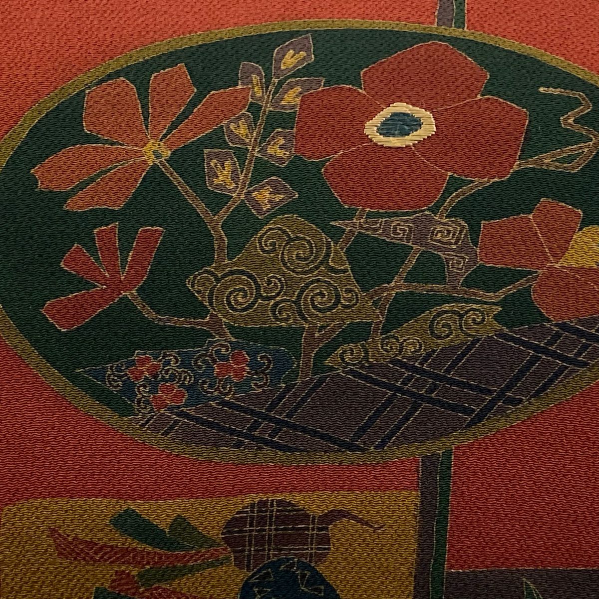 【美品】 名古屋帶 秀品級 枝花 生物 縮緬 茜 純蠶絲