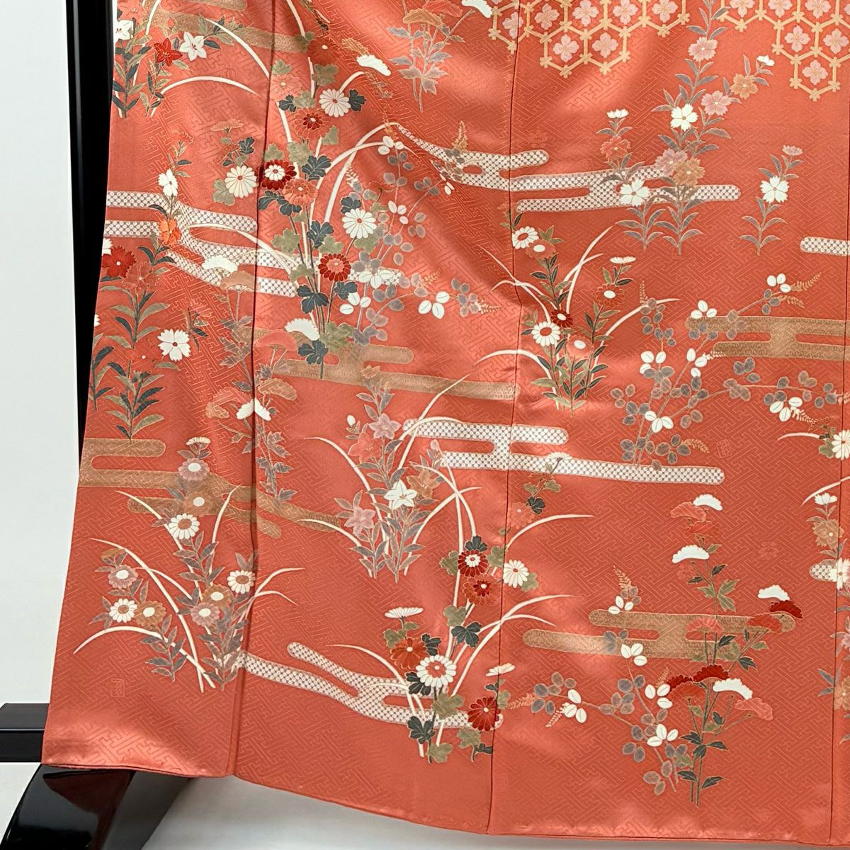 訪問服 身長166cm 袖長66cm M 雙層 吾妻德穗 落款 秋草紋 ヱ霞 金銀彩 刺繡 粉紅 純蠶絲 名品級 一つ紋