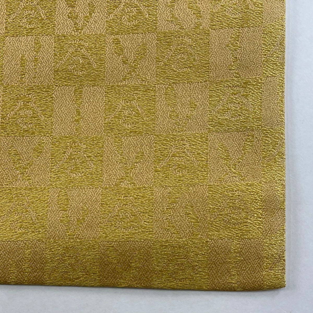 【美品】 名古屋帶 逸品級 幾何圖案 金絲 金金箔 金 純蠶絲