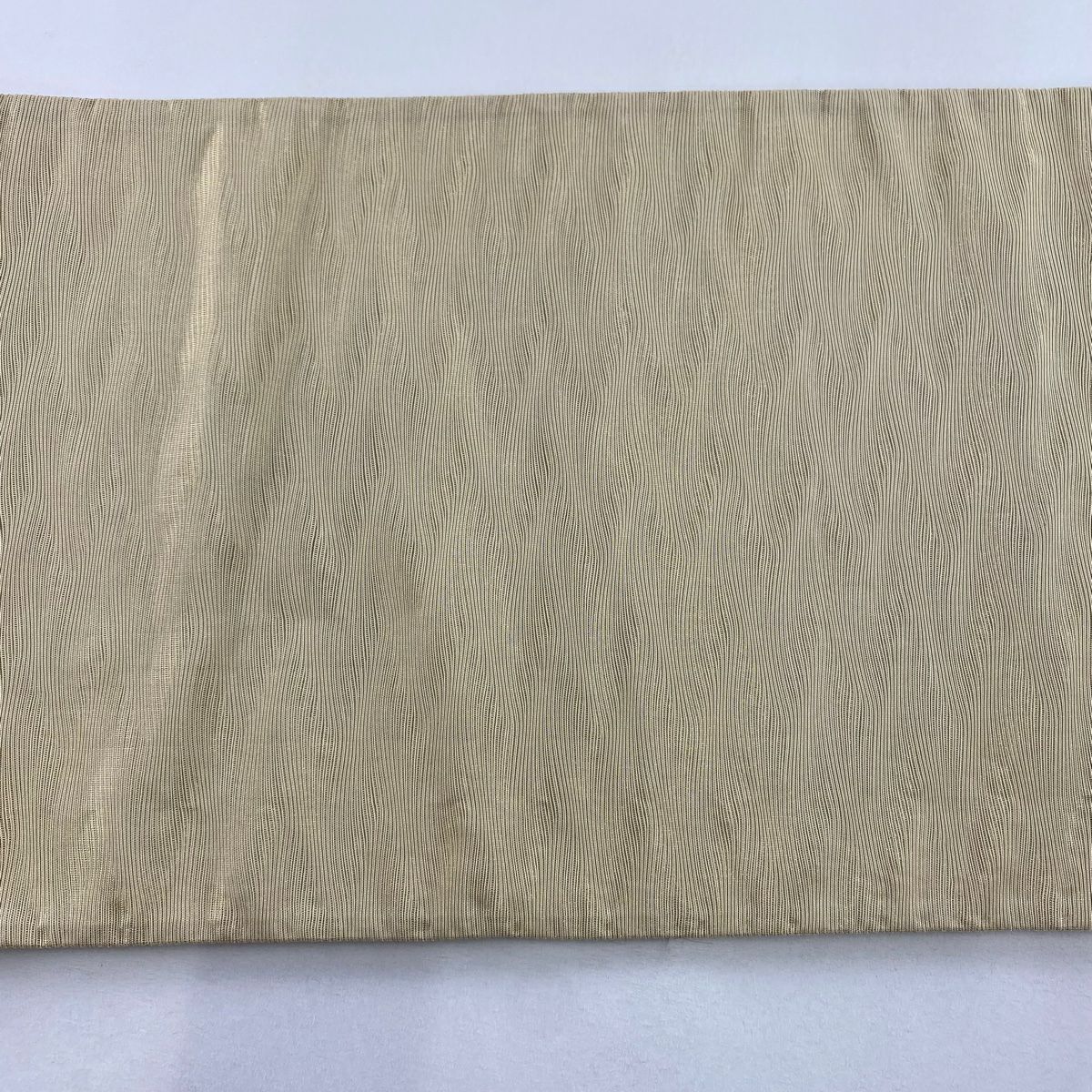 【美品】 袋帶 逸品級 草花紋 花唐草紋 輪奈織 金絲 金色 全通 純蠶絲