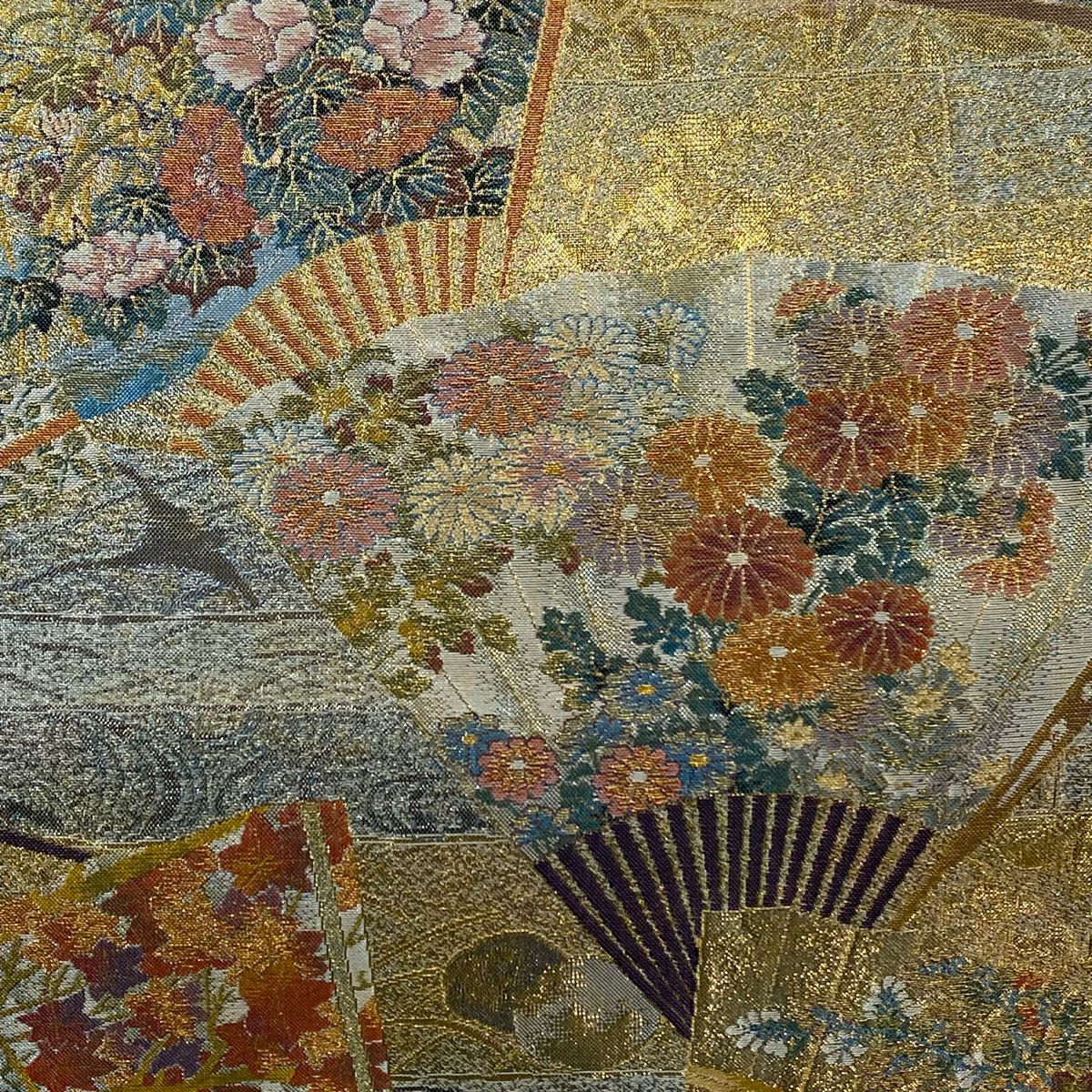 【庫存清倉】 袋帶 名品級 琳派三十六華扇子 扇子 草花紋 金絲 金金箔 金色 大鼓圖案 純蠶絲