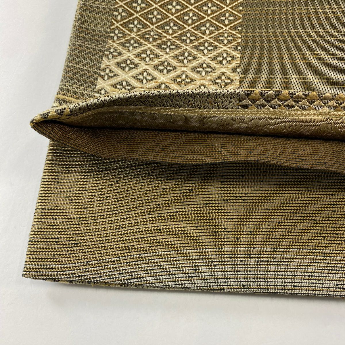 【清倉特賣】 【美品】 袋帶 名品級 霞 有職紋 金絲 茶綠 全通 純蠶絲