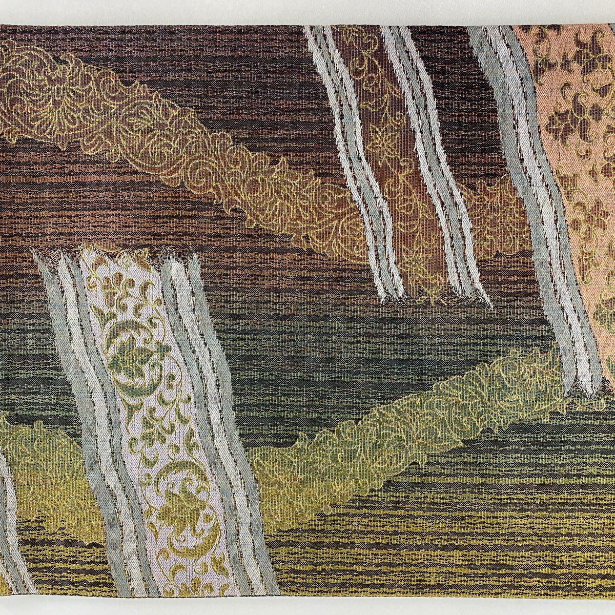 【清倉特賣】 【美品】 袋帶 名品級 花唐草紋 縞 金金箔 漸層 茶綠 六通 純蠶絲