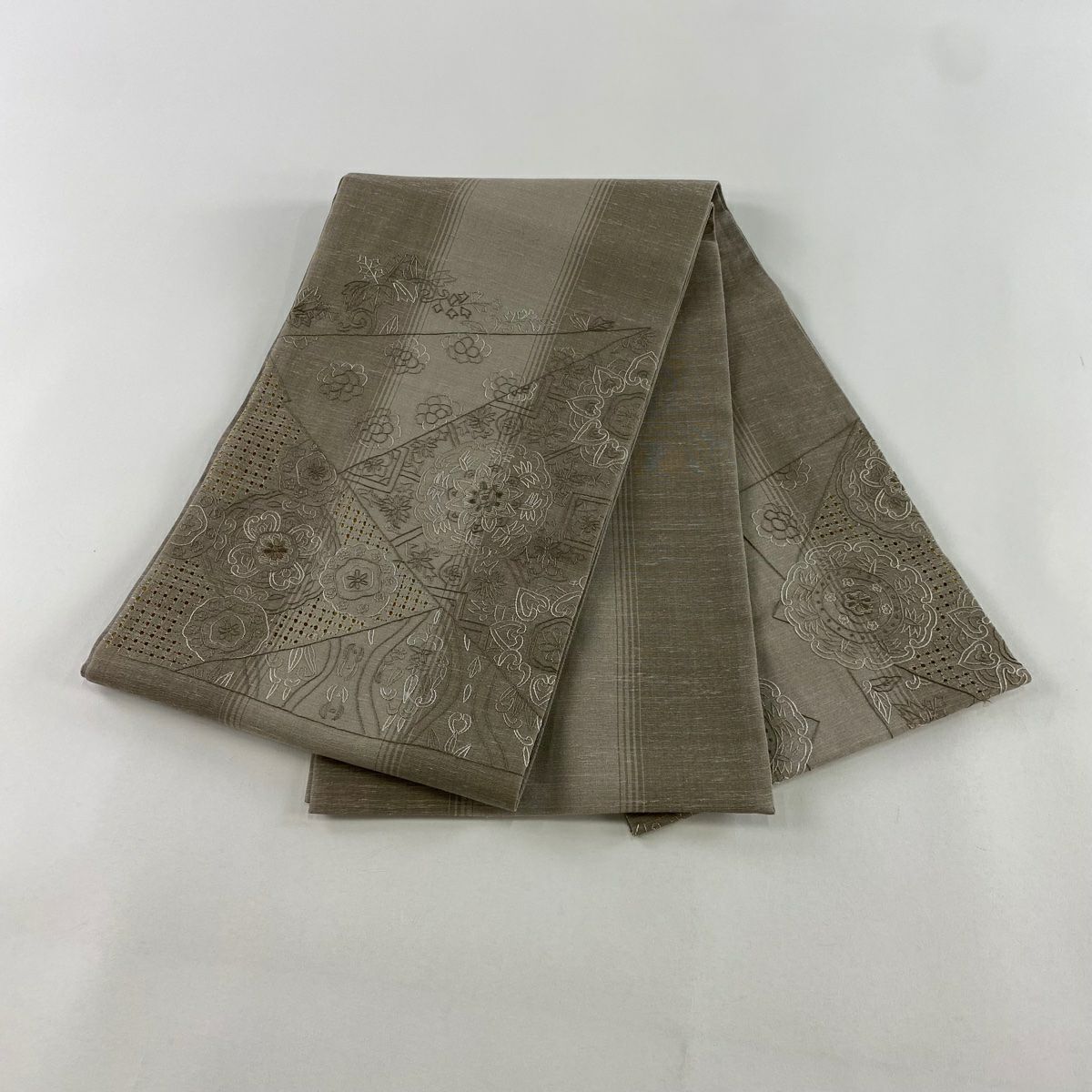 【庫存清倉】 袋帶 名品級 紬織織 華紋 刺繡 灰茶 お太鼓圖案 純蠶絲
