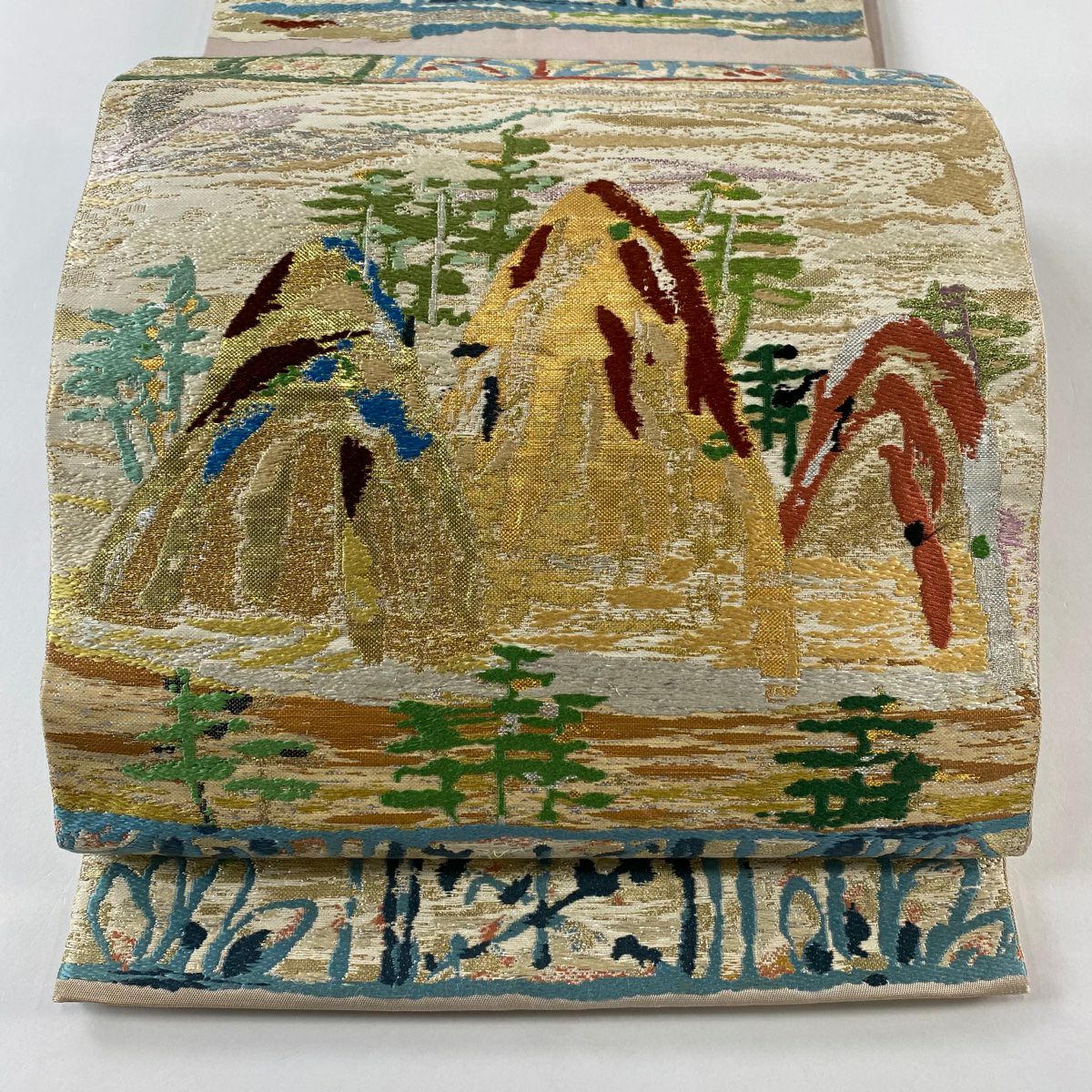 袋帶 逸品級 龍村平藏 落款 山 樹木 刺繡 金金箔 薄小豆 六通 純蠶絲