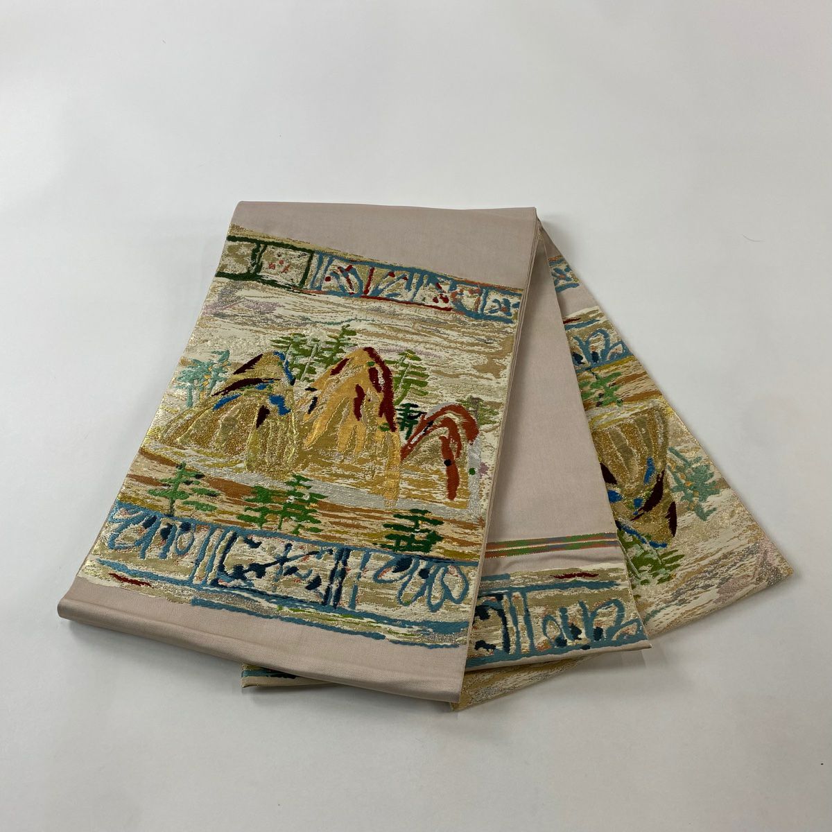 袋帶 逸品級 龍村平藏 落款 山 樹木 刺繡 金金箔 薄小豆 六通 純蠶絲