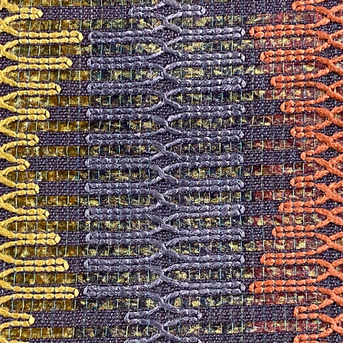 【清倉特賣】 【美品】 袋帶 名品級 幾何圖案 金彩裝飾 刺繡 灰紫 六通 純蠶絲