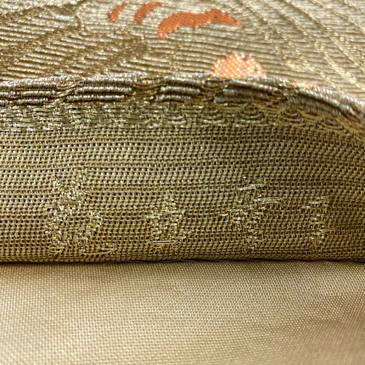 【庫存清倉】 【美品】 袋帶 名品級 花井幸子 落款あり 波 金華山織 金金箔 金色 六通 純蠶絲