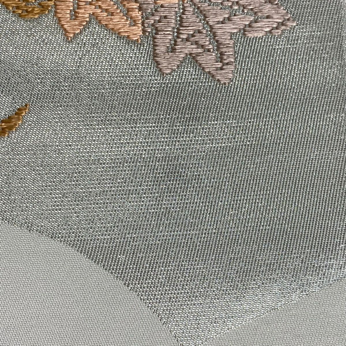 【庫存清倉】 【美品】 袋帶 名品級 扇子面 草花紋紋 金金箔 唐織 白色 六通 純蠶絲