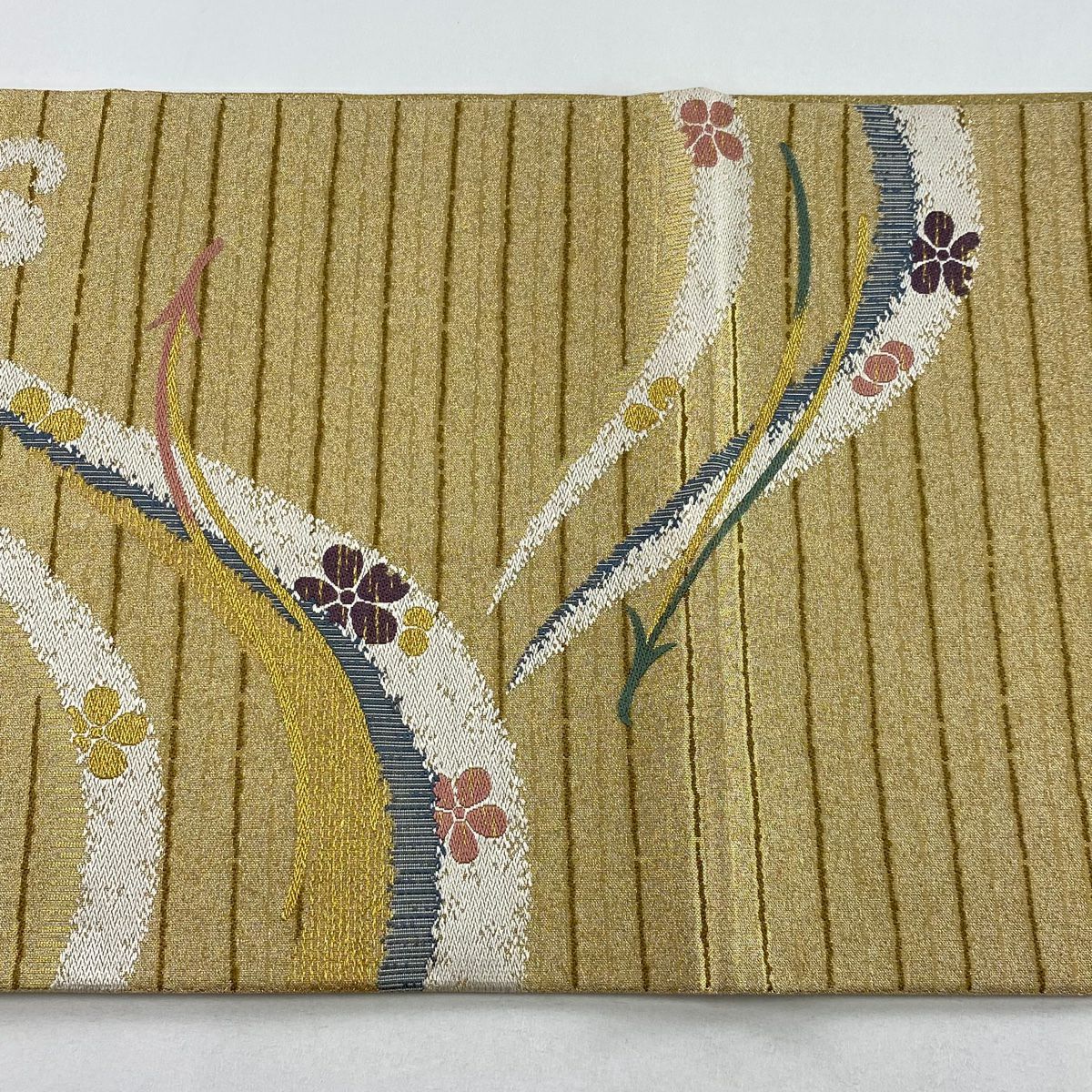 【美品】 袋帶 秀品級 松樹葉 縞 金絲 金金箔 金 六通 純蠶絲