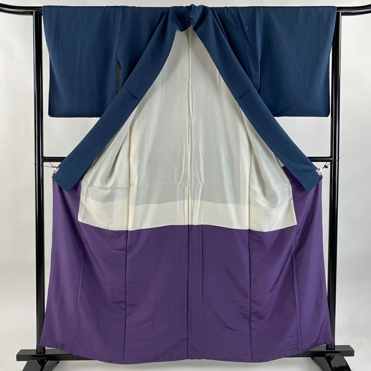 【庫存清倉】 【美品】 付下 身長160cm 袖長62.5cm S 雙層 辻村ジュサブロー 落款あり 花瓣 金彩裝飾 深藍 純蠶絲 名品級