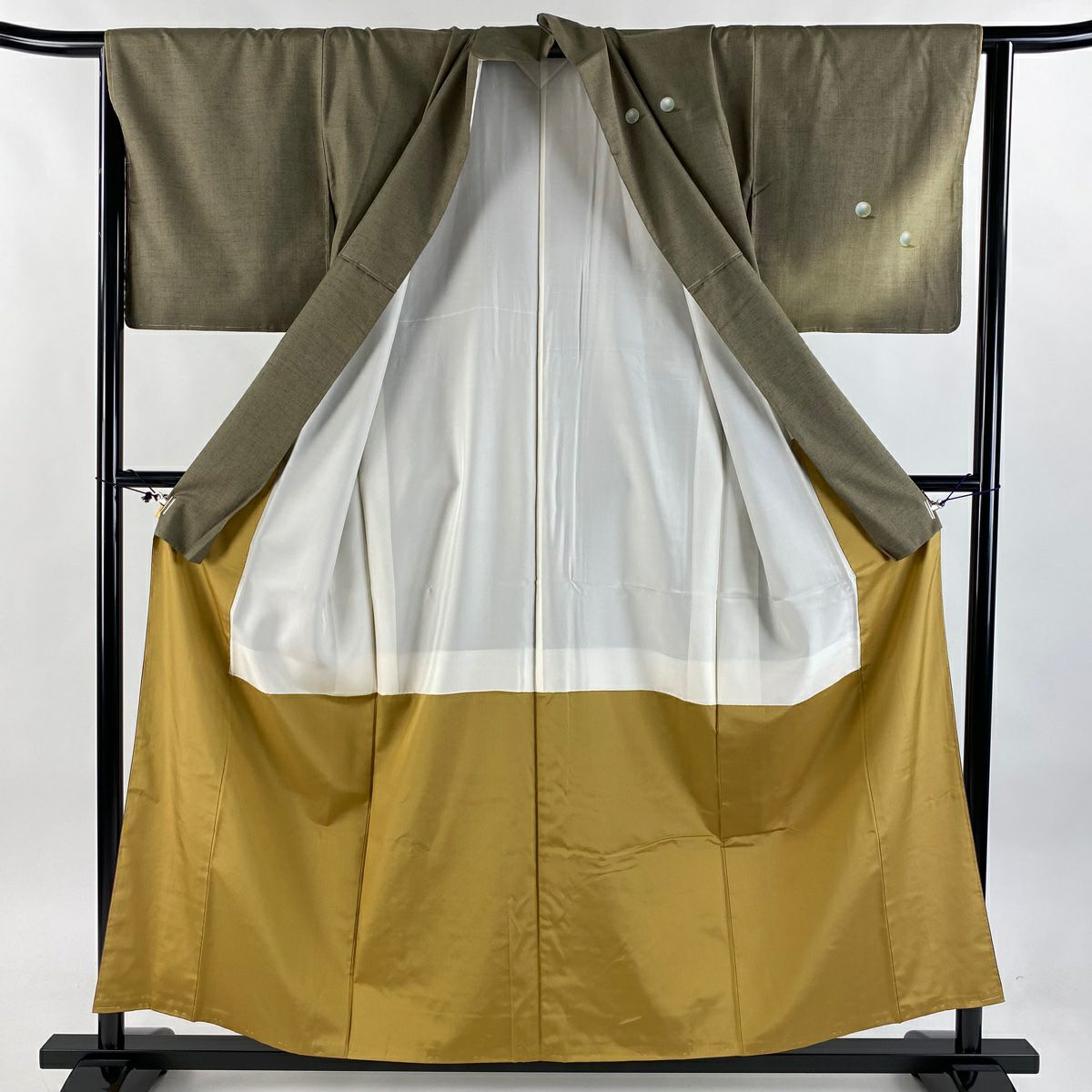 【庫存清倉】 【美品】 付下 身長157.5cm 袖長64cm M 雙層 五月綠 紬織織 地落款 真的 珍珠 漸層 灰茶 純蠶絲 名品級