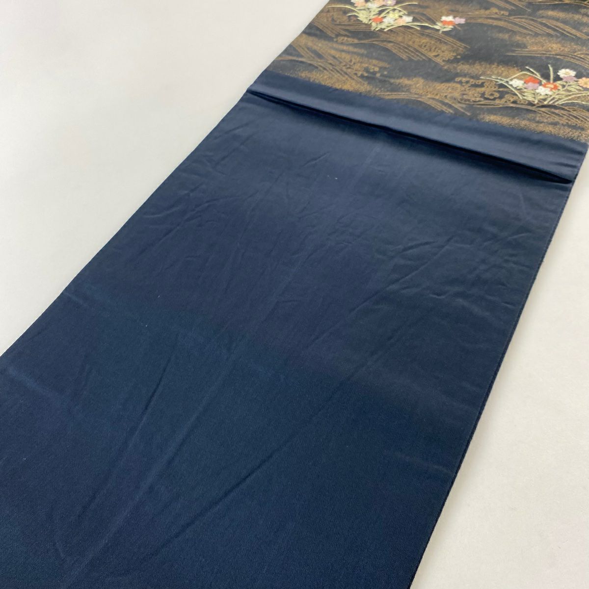 【美品】 袋帶 秀品級 月 花鳥 金糸 金金箔 墨 深藍色 お太鼓柄 純蠶絲