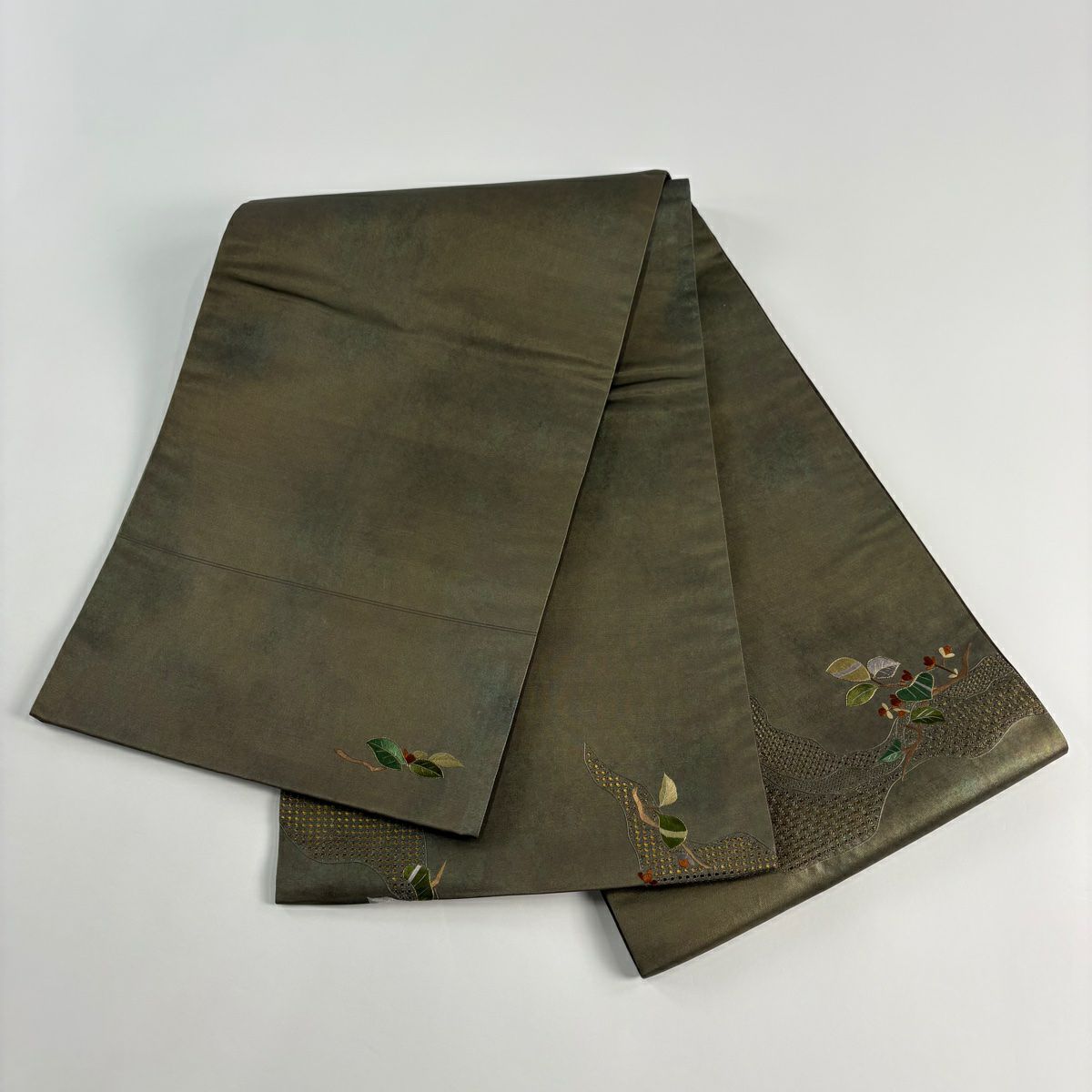 袋帶 秀品級 枝花 道長取 金金箔 刺繡 茶綠 お太鼓柄 純蠶絲