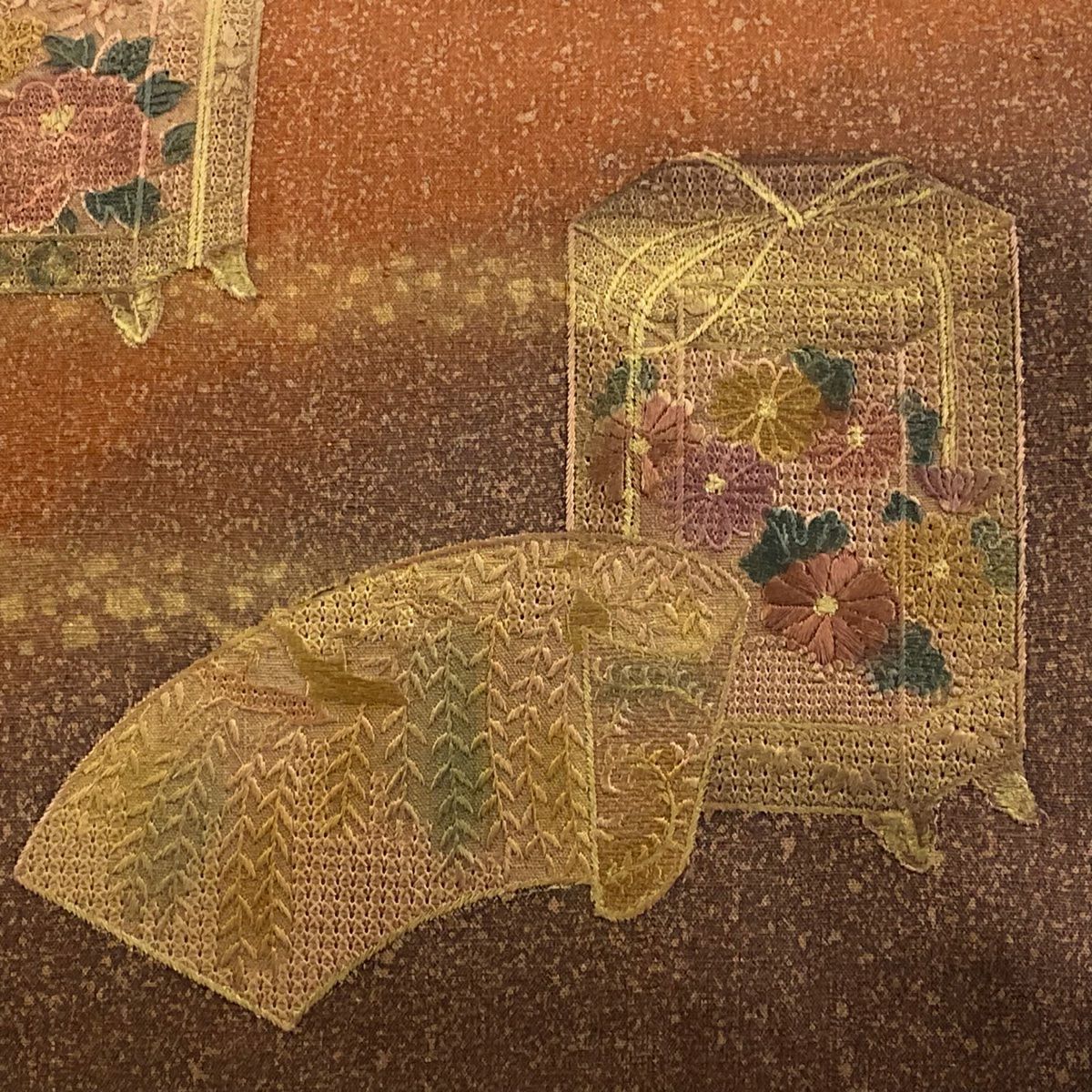 袋帶 秀品級 貝桶 草花紋紋 刺繡 金彩裝飾 茶 純蠶絲