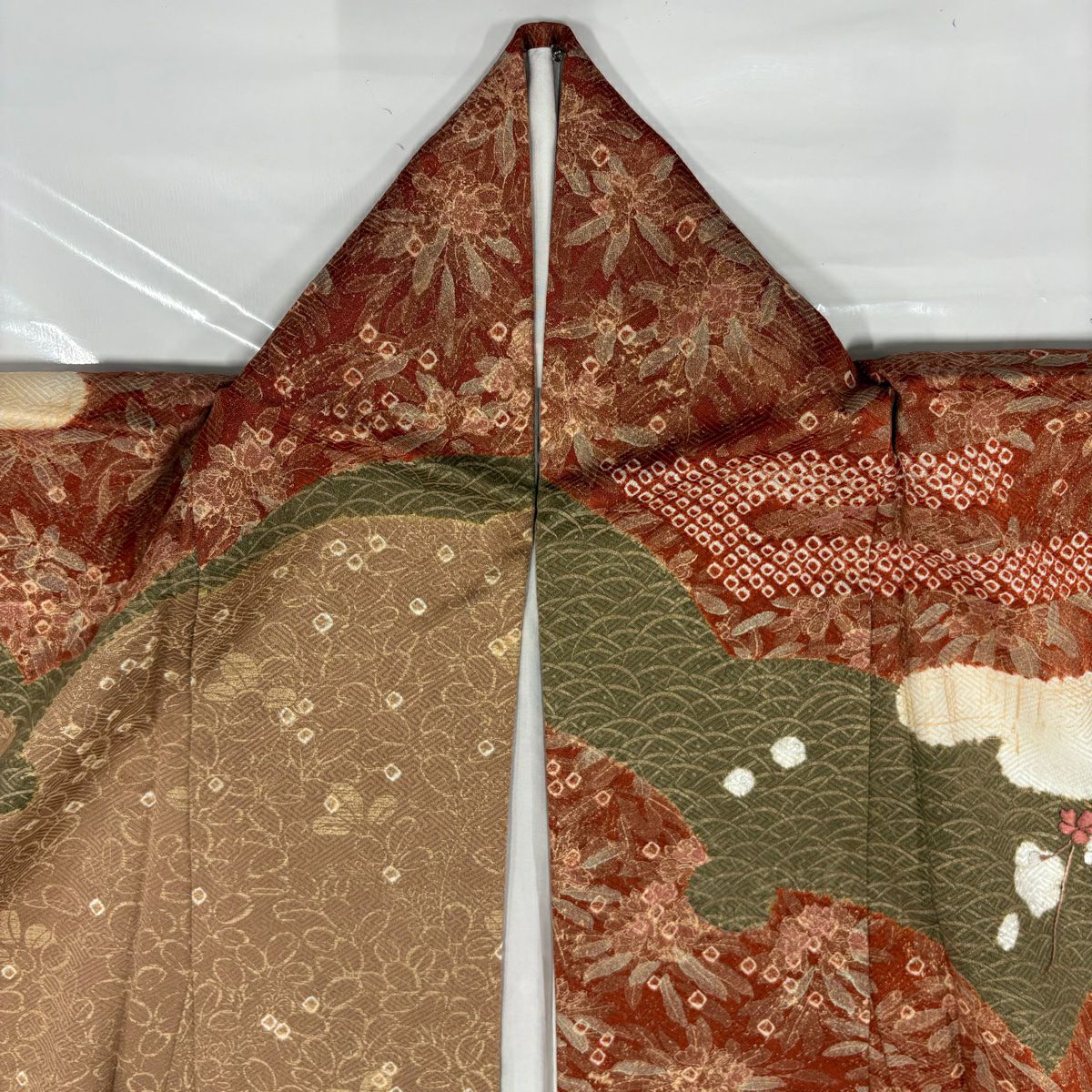 【美品】訪問服 身長161cm 袖長64cm M 雙層 椿 ヱ霞 刺繡 絞染 紅茶 純蠶絲 秀品級