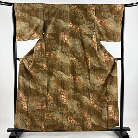 【美品】 小紋 身長158.5cm 袖長66cm M 雙層 紬織織 道長取 草花紋紋 絞染 茶 純蠶絲 名品級
