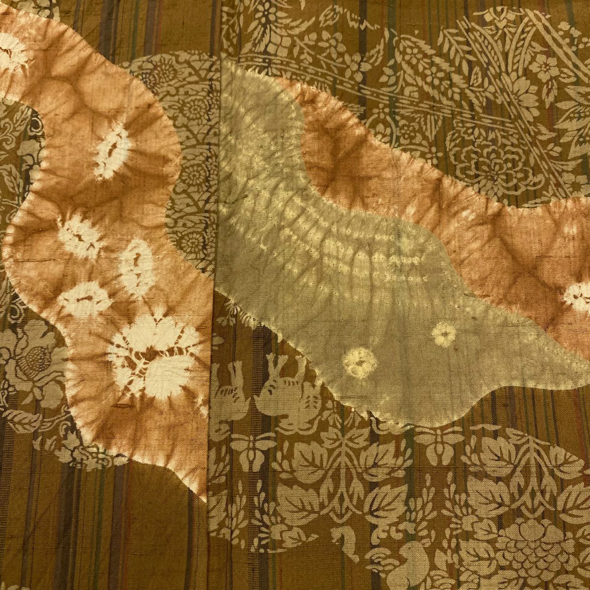 【美品】 小紋 身長158.5cm 袖長66cm M 雙層 紬織織 道長取 草花紋紋 絞染 茶 純蠶絲 名品級