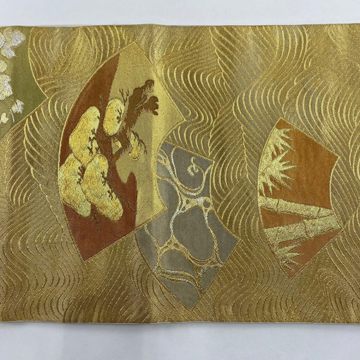 【清倉特賣】 【美品】 袋帶 名品級 川島織物 有落款 關西仕立 扇子面 松樹竹子梅花 金銀線 金金箔 金色 六通 純蠶絲