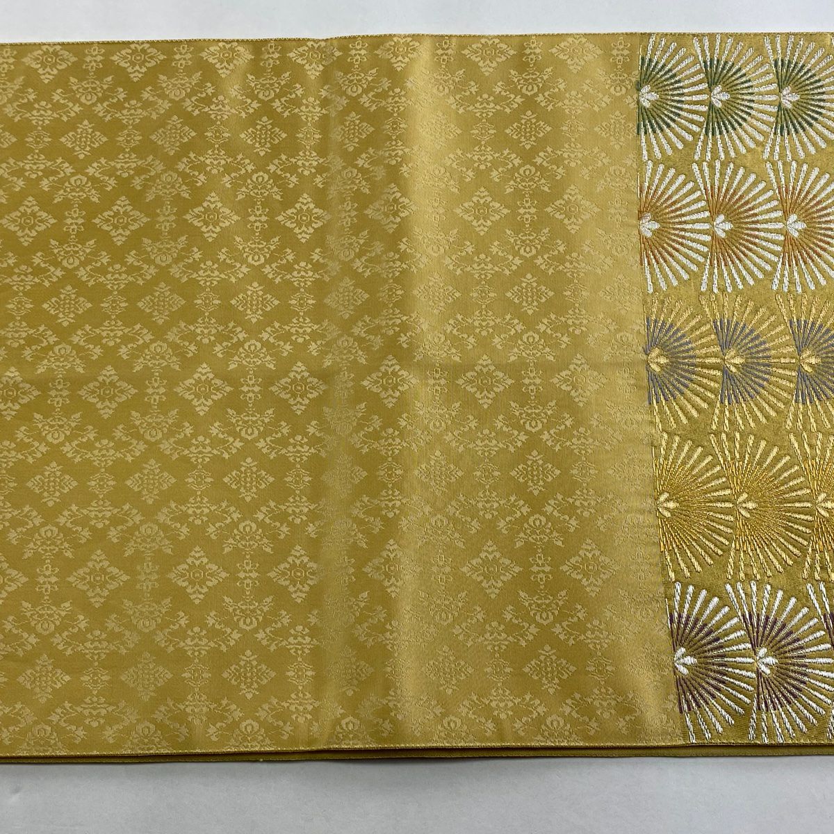 【美品】 袋帶 秀品級 若松樹 金銀絲 引金箔 金色 大鼓圖案 純蠶絲