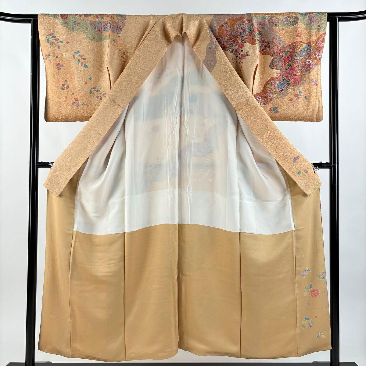 【庫存清倉】 【美品】 訪問服 身長151cm 袖長63cm S 雙層 扇子面 草花紋紋 金銀彩 淡橙色 純蠶絲 名品級