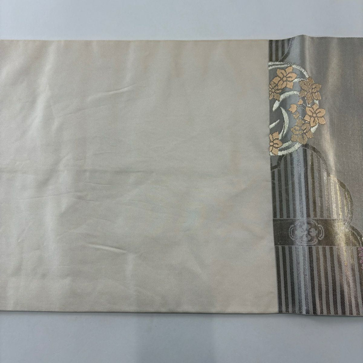 【庫存清倉】 袋帶 名品級 川島織物 附落款 花丸紋 雲紋 金絲 金金箔 米色 六通 純蠶絲