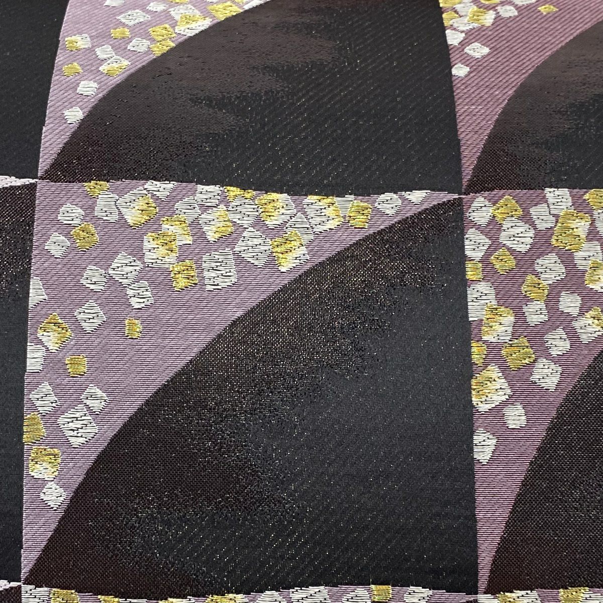 【庫存清倉】 【美品】 袋帶 名品級 市松樹 金金箔散佈 金銀絲 黑 六通 純蠶絲