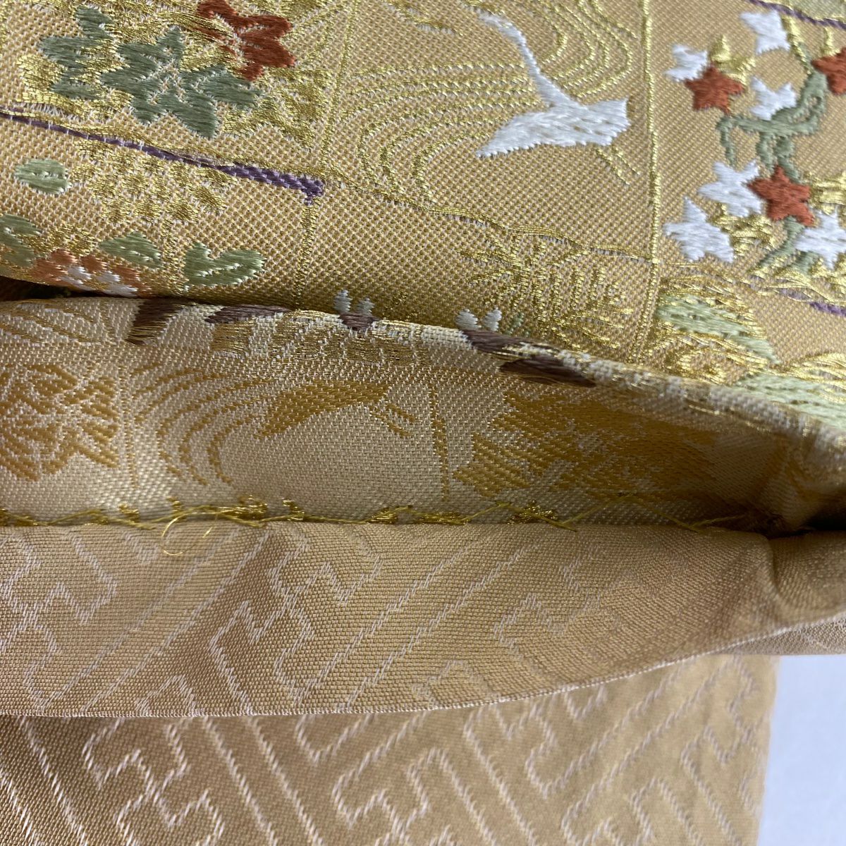【庫存清倉】 【美品】 袋帶 名品級 草花紋紋 鳥 金絲 米色 六通 純蠶絲