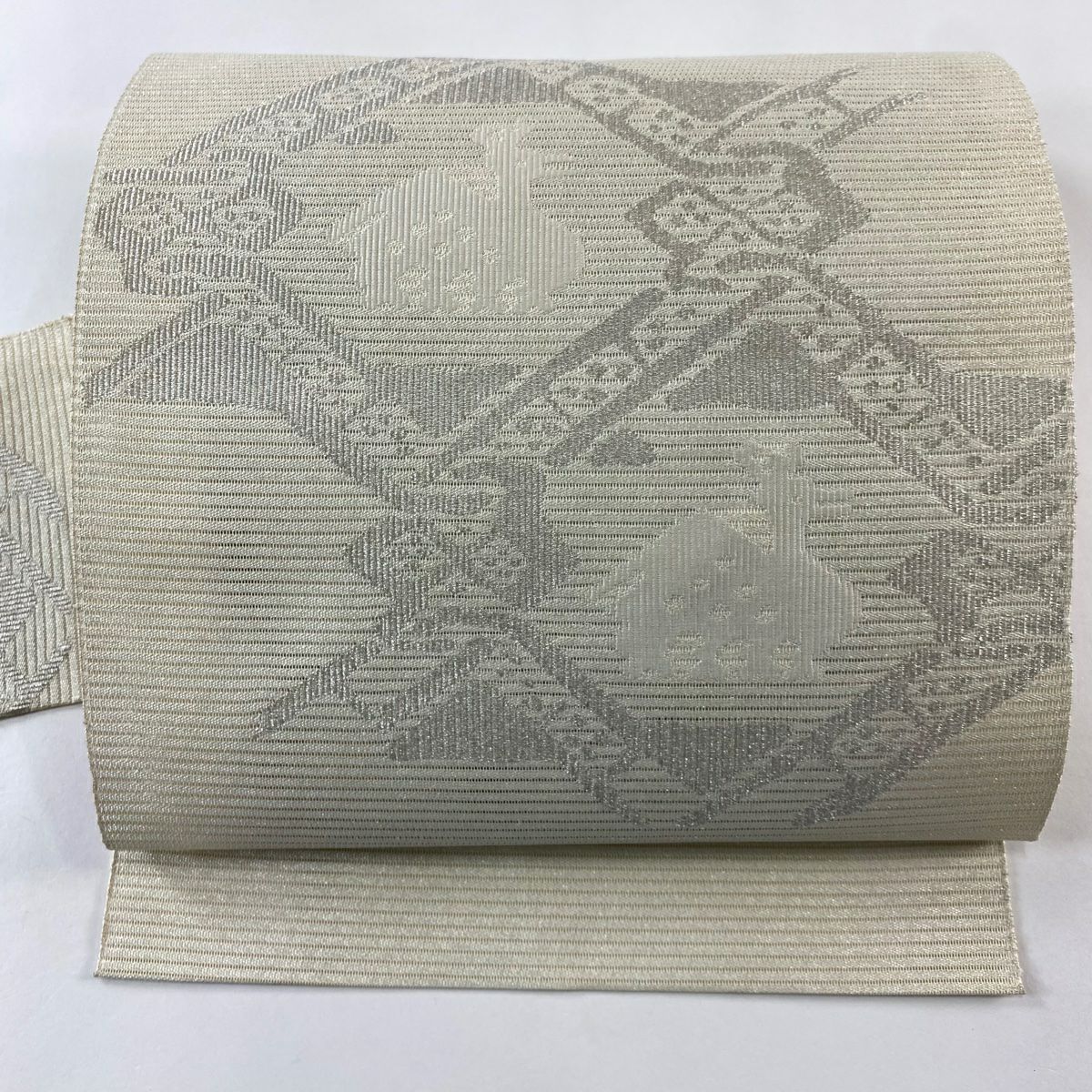 【美品】 名古屋帶 優品級 夏帶 隧道仕立 有栖川 銀線 奶油色 純蠶絲