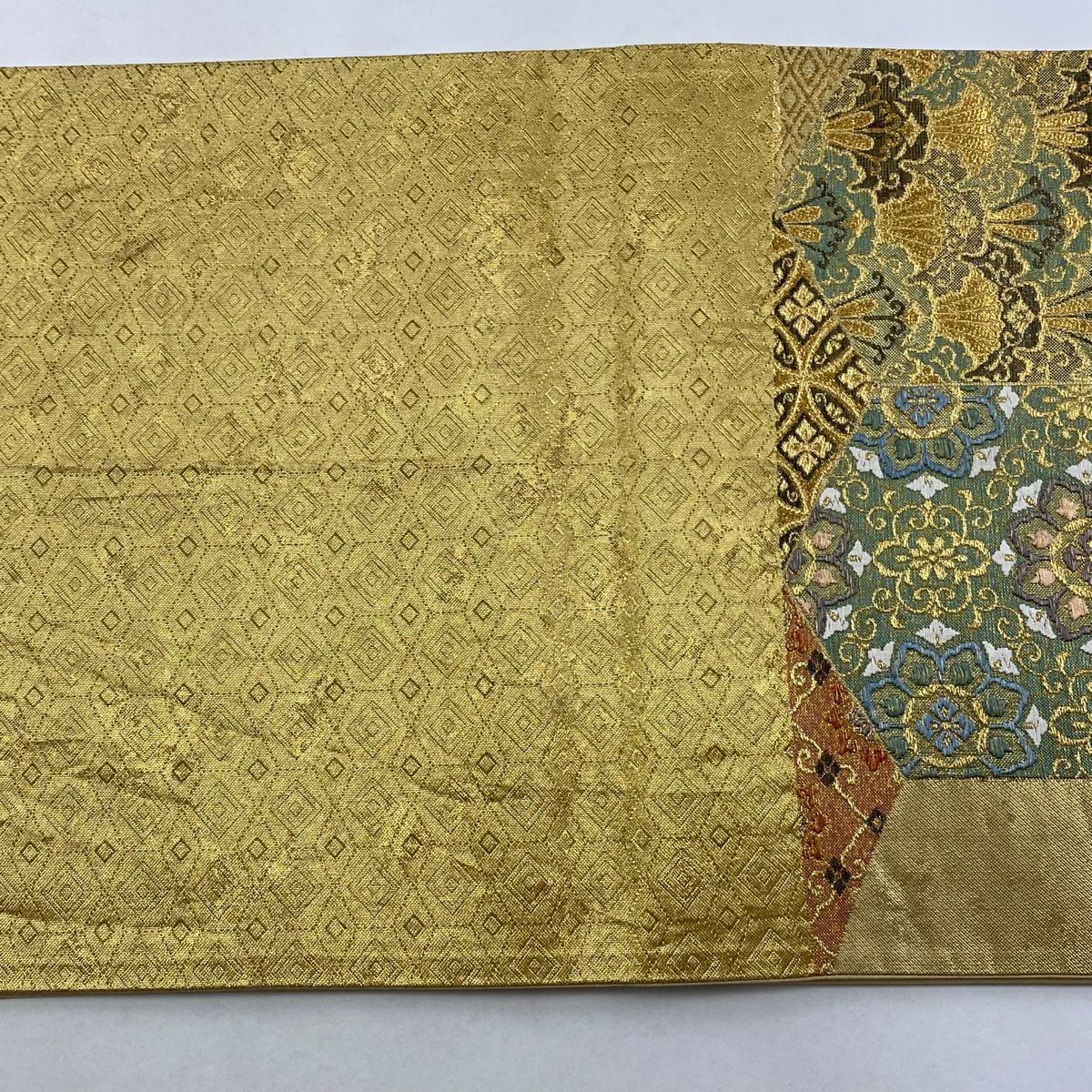 【美品】 袋帶 秀品級 華紋 有職紋樣 金絲 金金箔 金色 六通 純蠶絲