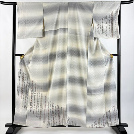 【庫存清倉】 付下 身長158cm 袖長64.5cm M 雙層 幾何圖案 段紋 刺繡 灰白 純蠶絲 名品級
