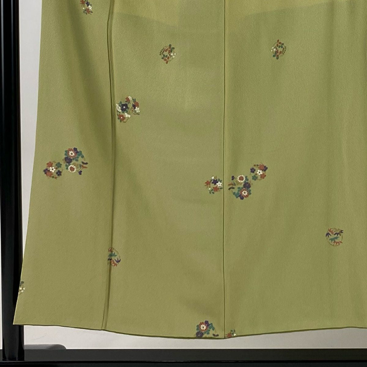 【美品】 小紋 身長152cm 袖長62.5cm S 雙層 花丸紋 草花紋紋 金銀彩 絞織 抹茶 純蠶絲 秀品級
