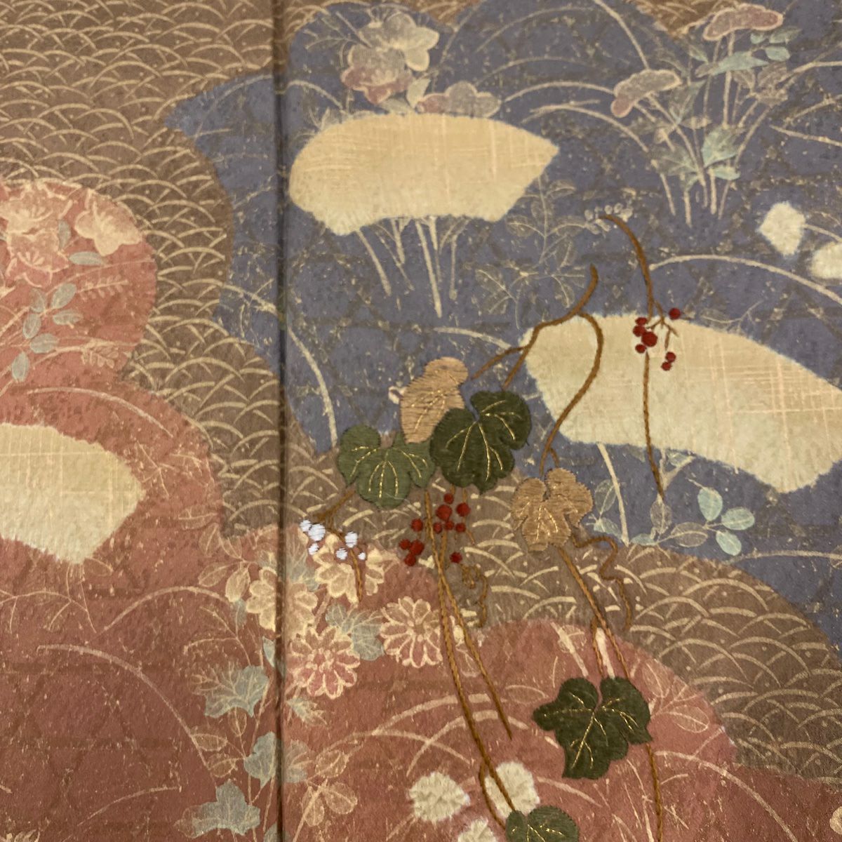 【美品】訪問服 身長158cm 袖長63cm S 雙層 紬織織 扇子面 葉與果實 刺繡 金線 紅茶 純蠶絲 秀品級
