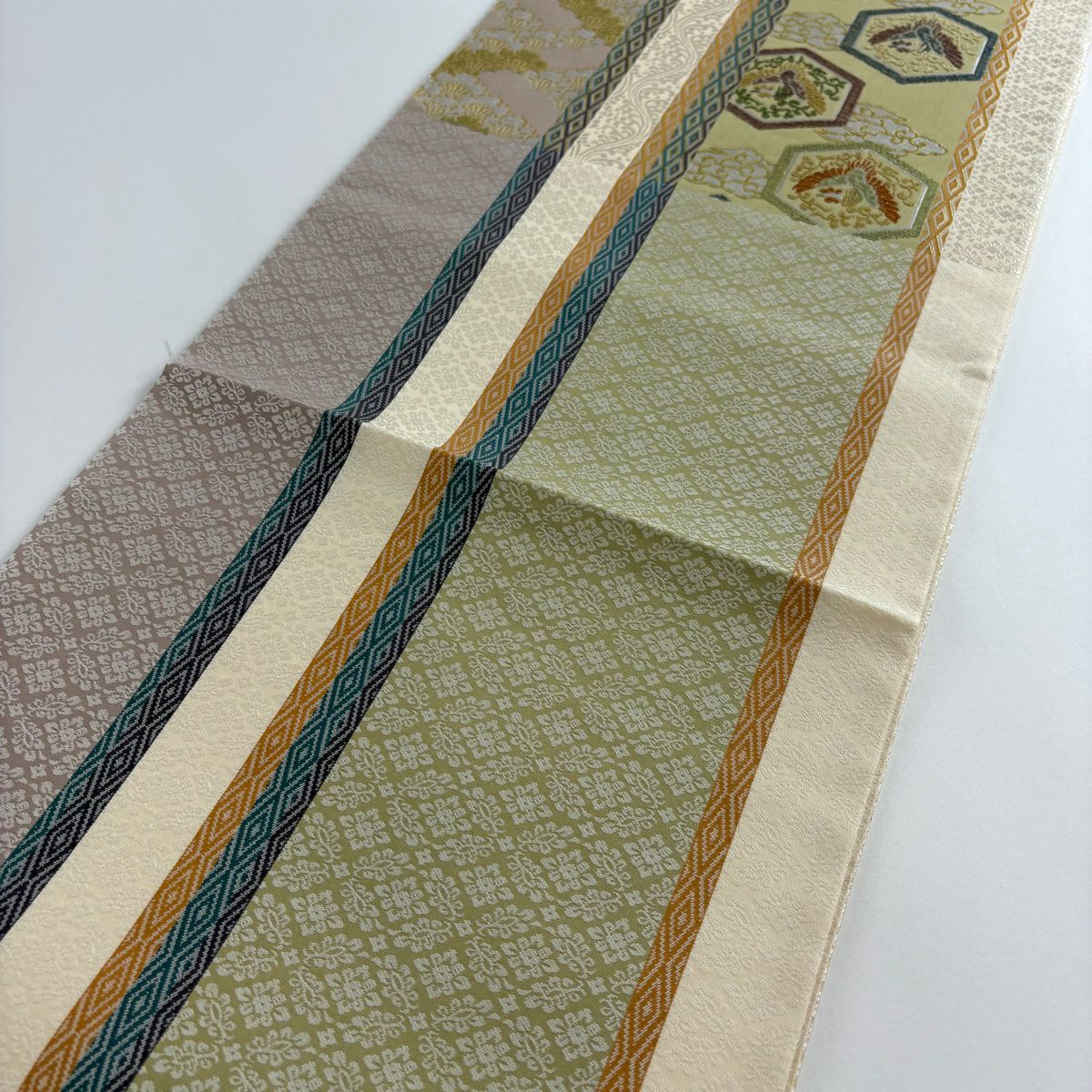 【庫存清倉】 【美品】 袋帶 名品級 鳥 筋斗雲 金絲 刺繡 米色 六通 純蠶絲