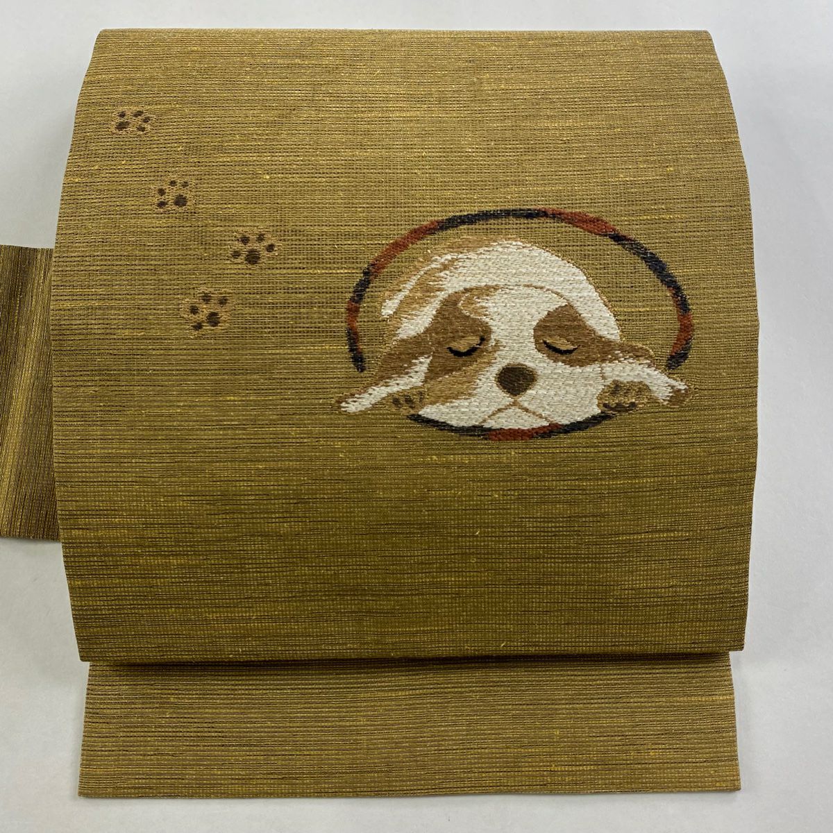 【美品】 名古屋帶 逸品級 犬 金絲 刺繡 淺黃土 純蠶絲