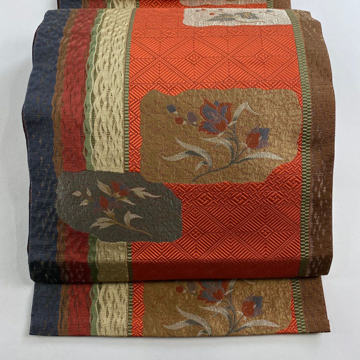 【美品】 名古屋帶 優品級 八寸名古屋帶 隧道仕立 草花紋紋 條紋 金絲 朱 純蠶絲
