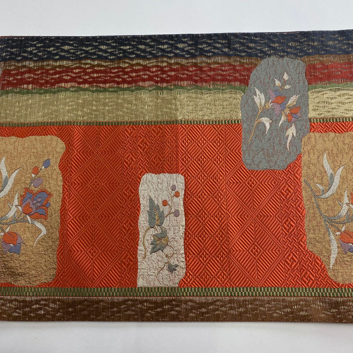【美品】 名古屋帶 優品級 八寸名古屋帶 隧道仕立 草花紋紋 條紋 金絲 朱 純蠶絲