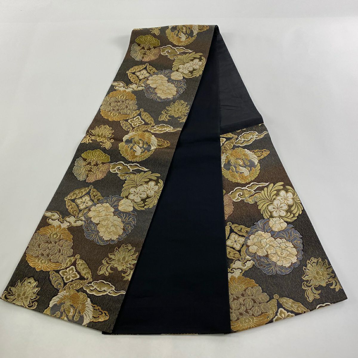【美品】 袋帶 逸品級 じゅらく 落款あり 花丸紋 花唐草紋 金絲 金金箔 墨 深藍 六通 純蠶絲