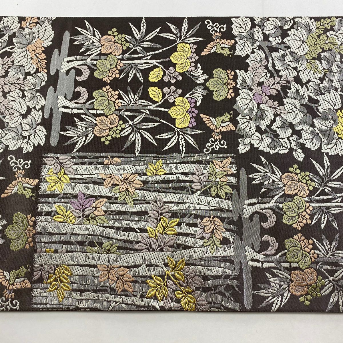 【美品】 袋帶 逸品級 金金箔屋清兵衛 落款 草花紋紋 鳥 金絲 金金箔 灰紫 六通 純蠶絲