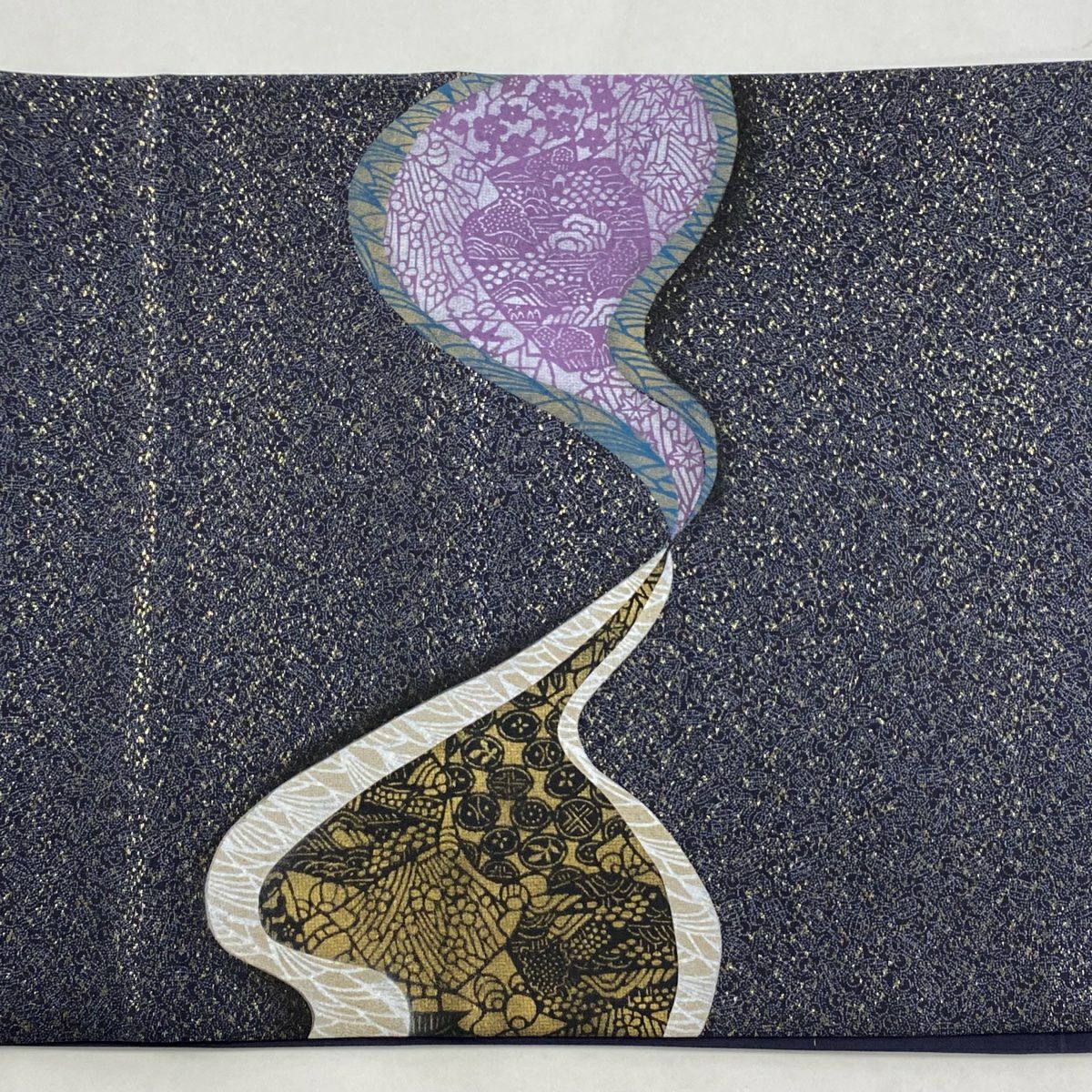 【庫存清倉】 【美品】 袋帶 名品級 附落款 花器 松樹竹子梅花 金金箔 金彩裝飾 青紫 大鼓圖案 純蠶絲
